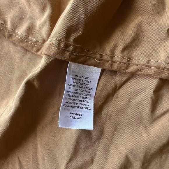 Nordstrom Camel Pleated Trenchcoat Size Large - Picture 4 of 5